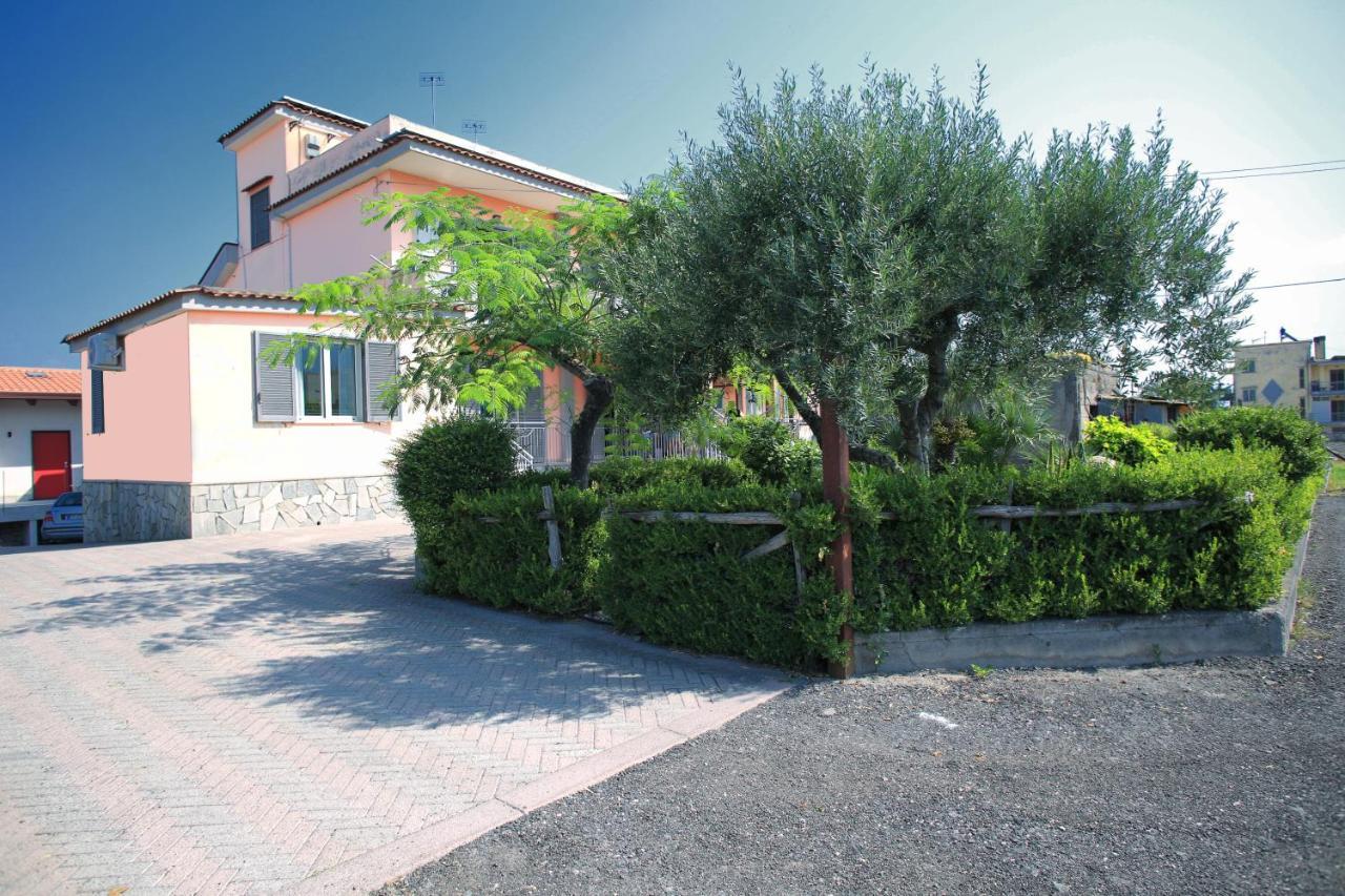 Villa Rosa Pompei Studios Santa Maria La Carita Bagian luar foto