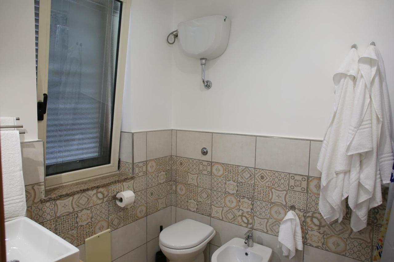 Villa Rosa Pompei Studios Santa Maria La Carita Bagian luar foto